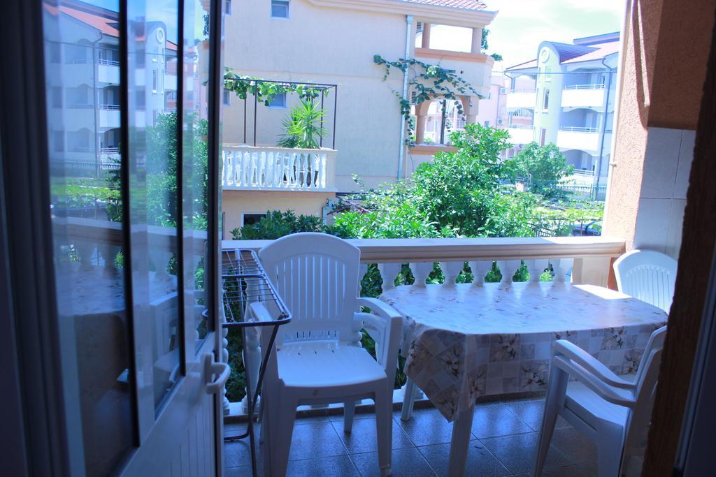Apartments Dalila Ulcinj Luaran gambar