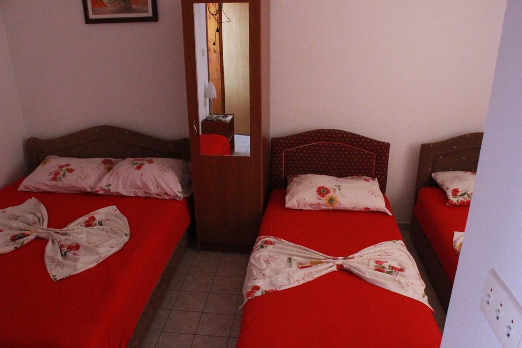Apartments Dalila Ulcinj Luaran gambar