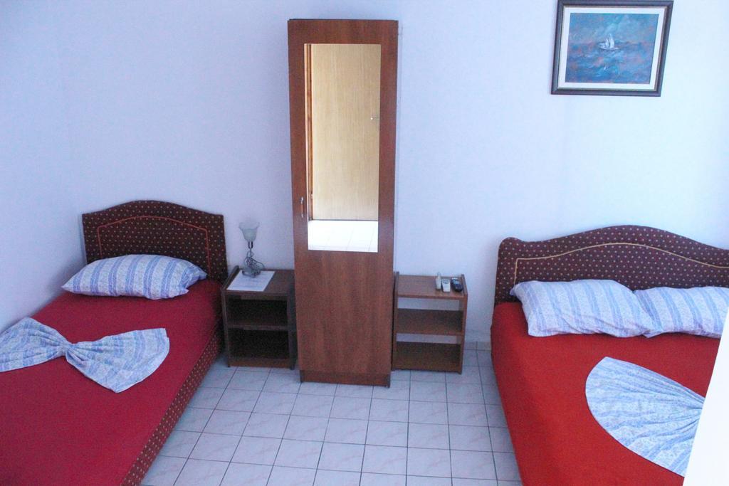 Apartments Dalila Ulcinj Luaran gambar