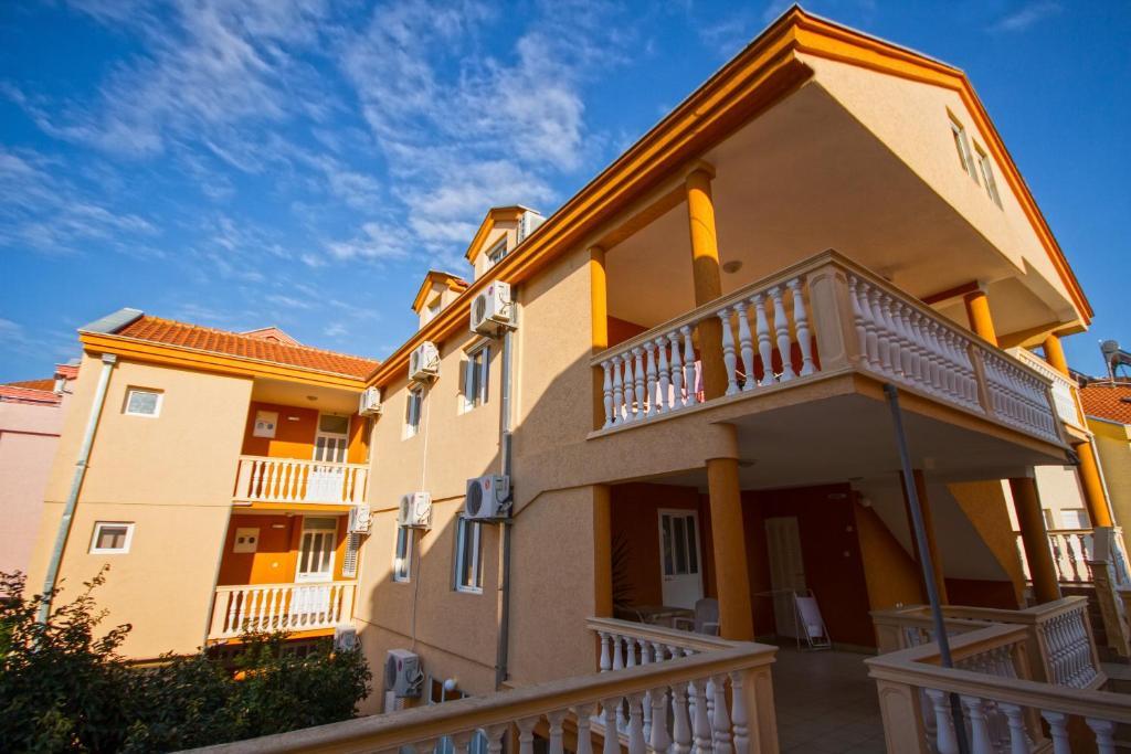 Apartments Dalila Ulcinj Luaran gambar