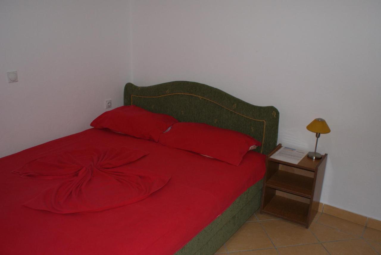 Apartments Dalila Ulcinj Bilik gambar